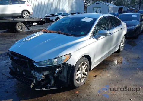 2014 Ford Fusion Se z USA, uszkodzony, nr VIN 3FA6P0H77ER304222